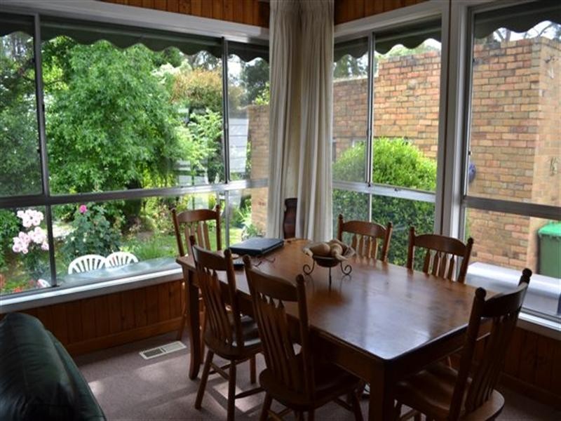 53 Grove Road, Rosanna VIC 3084