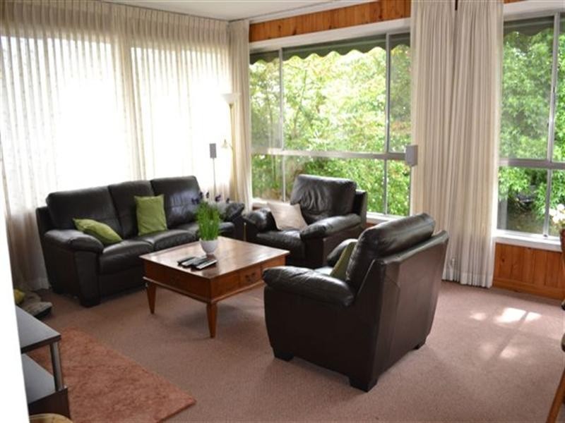 53 Grove Road, Rosanna VIC 3084