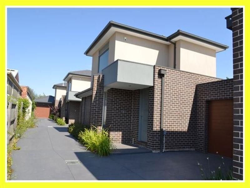 2/115 Waiora Road, Heidelberg Heights VIC 3081