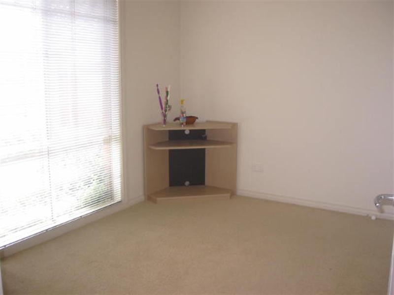 3/10-12 Lawson Parade, Heidelberg Heights VIC 3081