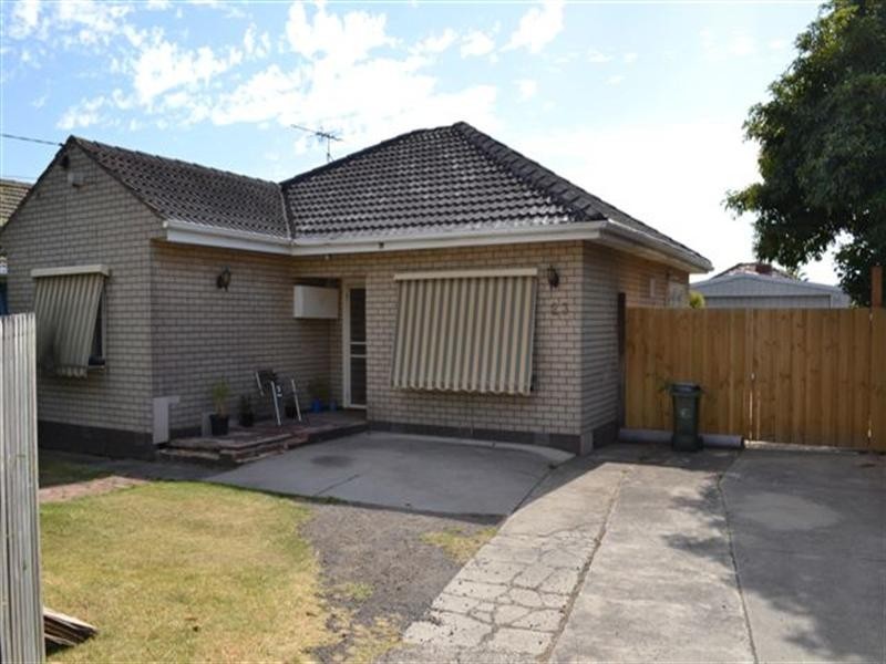 23 Emerald Street, Preston VIC 3072