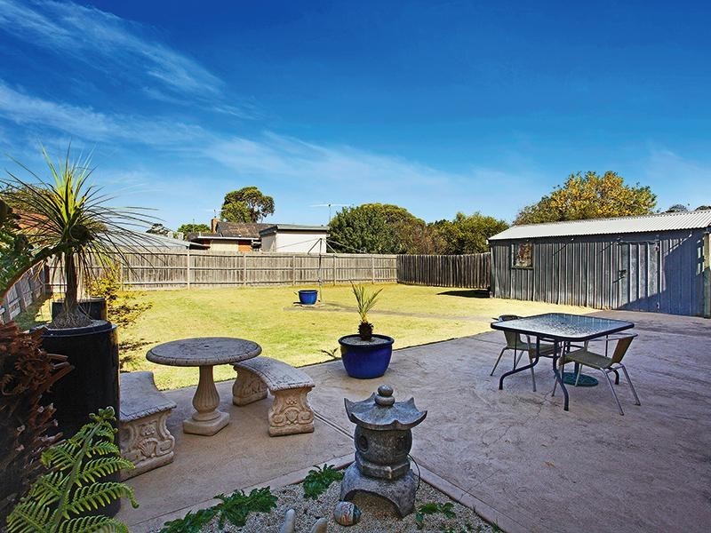 14 South Crescent, Heidelberg West VIC 3081