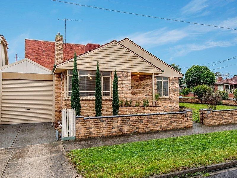 57 McEwan Road, Heidelberg Heights VIC 3081