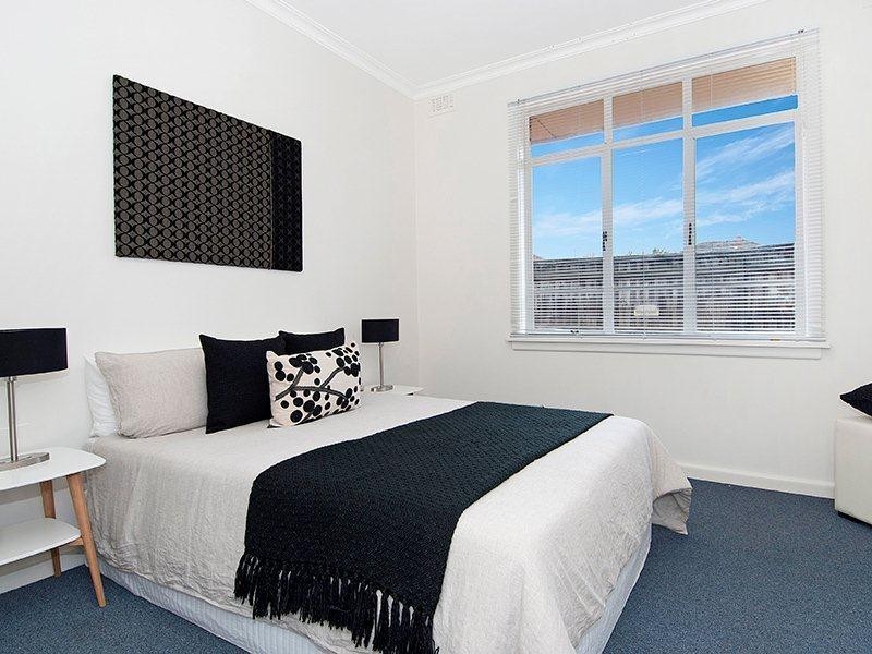 57 McEwan Road, Heidelberg Heights VIC 3081