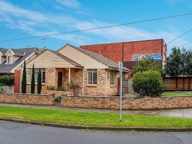 57 McEwan Road, Heidelberg Heights VIC 3081