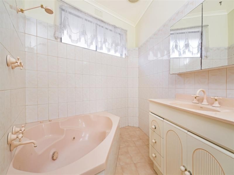 179 Cape Street, Heidelberg VIC 3084