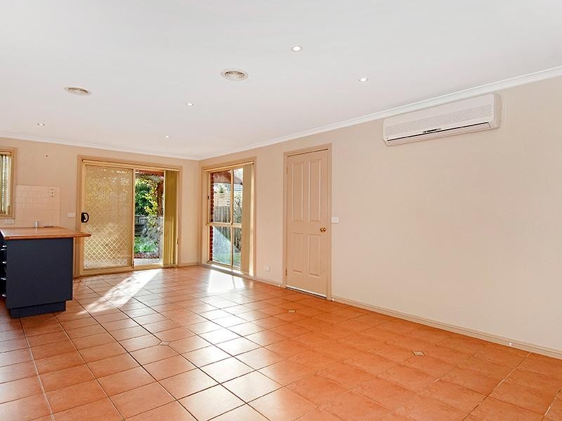35 Island Place, Mill Park VIC 3082