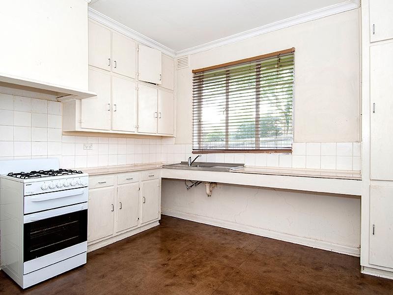 38 Lawson Parade, Heidelberg Heights VIC 3081