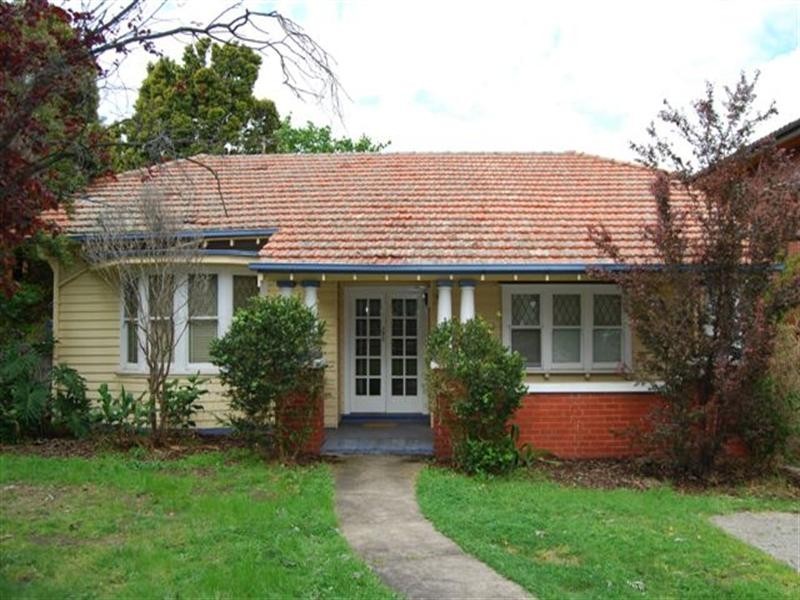 58 Mountainview Parade, Rosanna VIC 3084