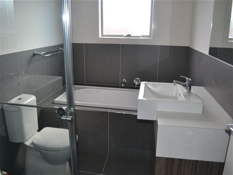 1/287 Liberty Parade, Heidelberg West VIC 3081