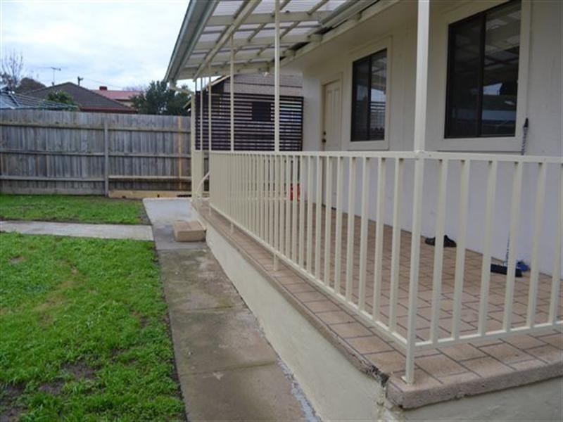 82 Outhwaite, Heidelberg Heights VIC 3081
