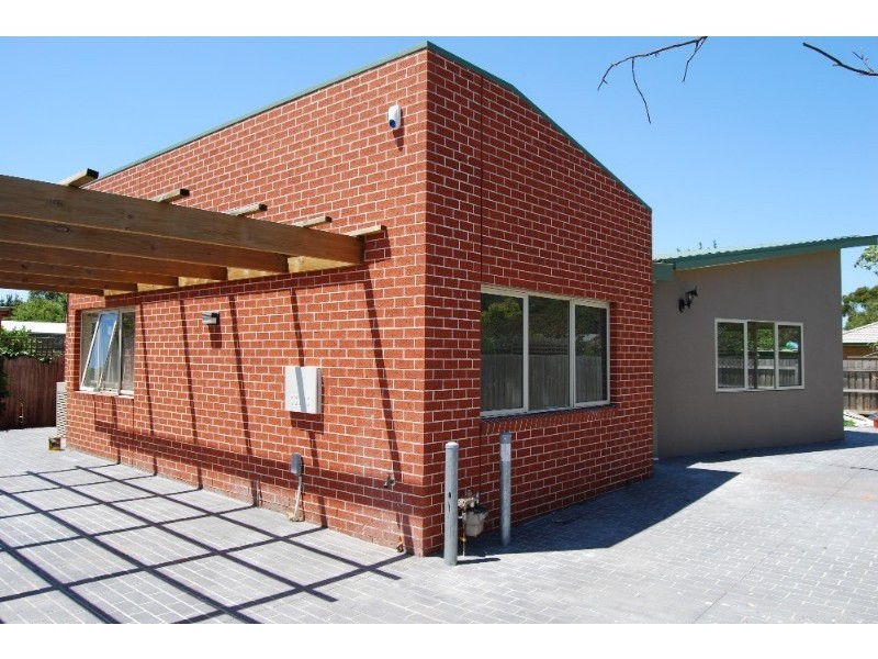 2/79 Lloyd Street, Heidelberg Heights VIC 3081