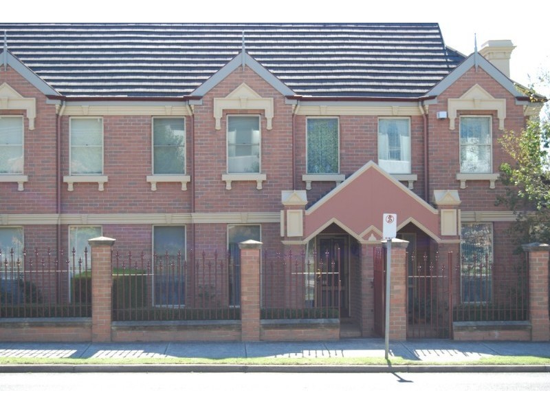 12 Jika Street, Heidelberg VIC 3084