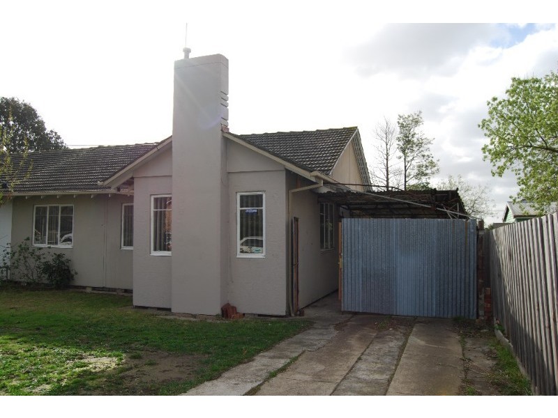 44 Setani Crescent, Heidelberg West VIC 3081