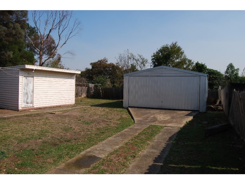 207 Oriel Road, Heidelberg West VIC 3081