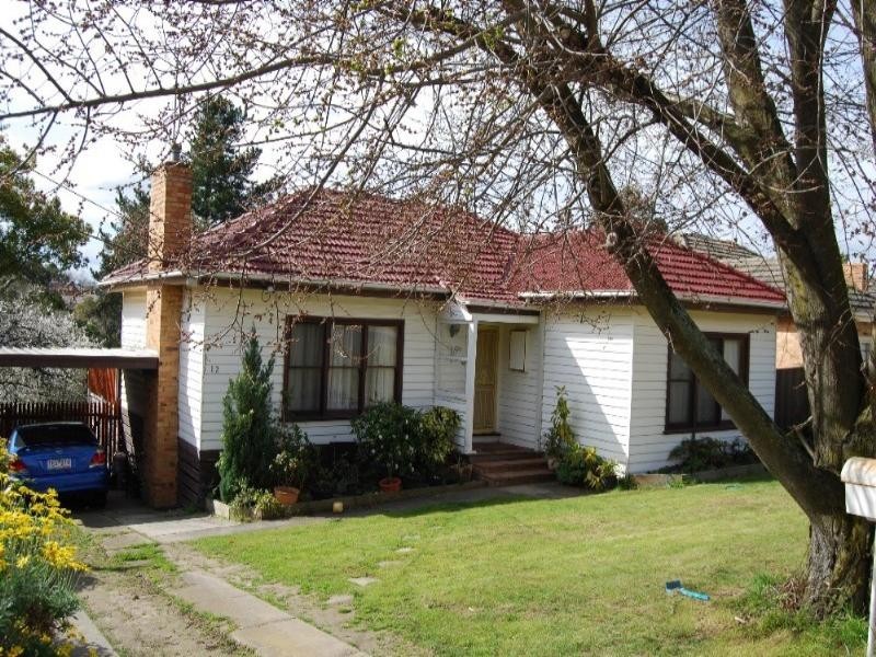 12 Cleve Grove, Heidelberg VIC 3084