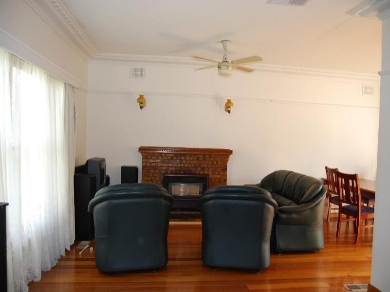 12 Cleve Grove, Heidelberg VIC 3084