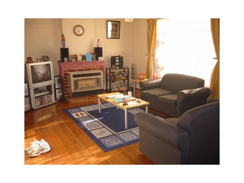 42 Alamein Road, Heidelberg West VIC 3081