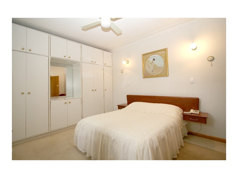 46 Douglas Street, Rosanna VIC 3084