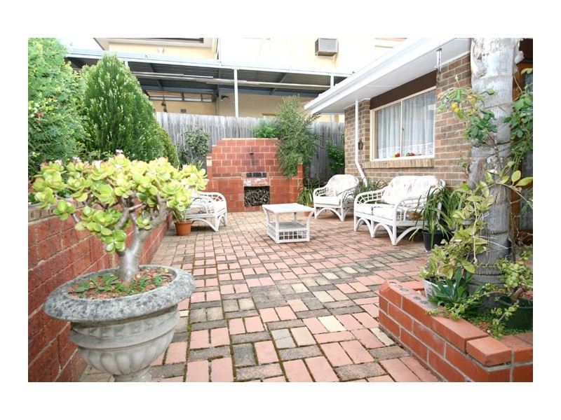 46 Douglas Street, Rosanna VIC 3084