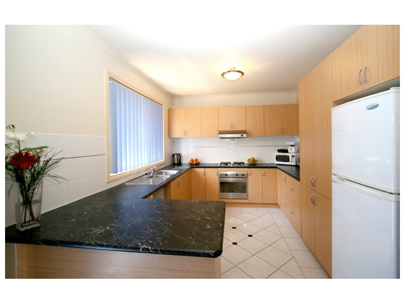 1/42 Timor Parade, Heidelberg West VIC 3081