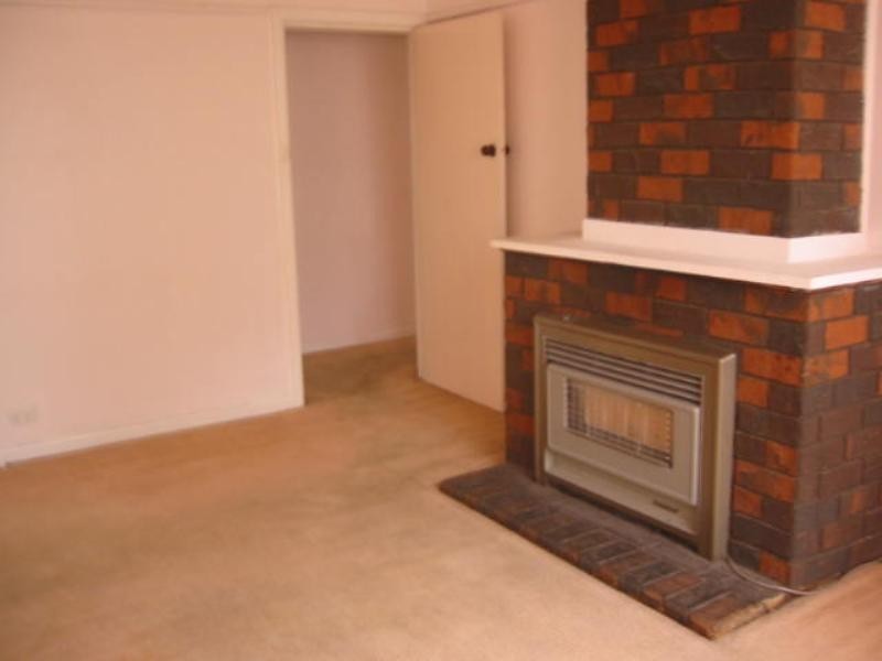 1/10 Eden Street, Heidelberg Heights VIC 3081