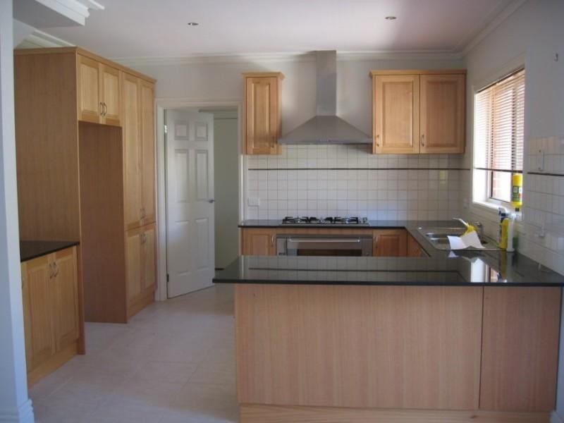 2/57 Yarra Street, Heidelberg VIC 3084