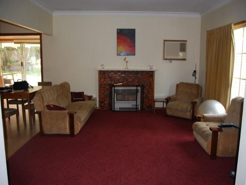 30 Carwarp Street, Macleod VIC 3085