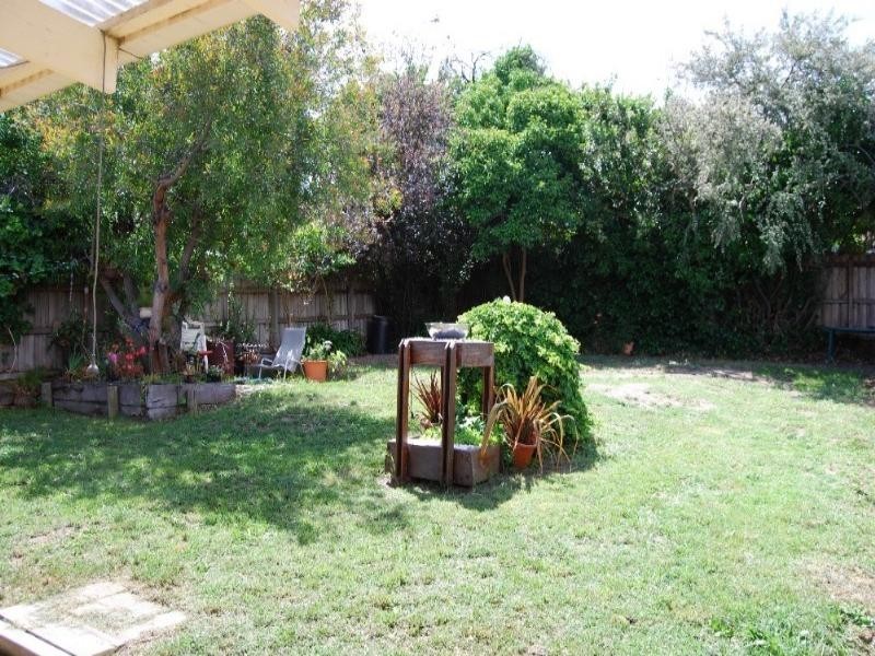 30 Carwarp Street, Macleod VIC 3085