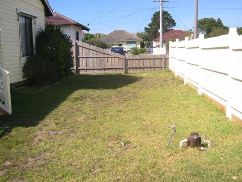 4 Swanston Street, Heidelberg Heights VIC 3081