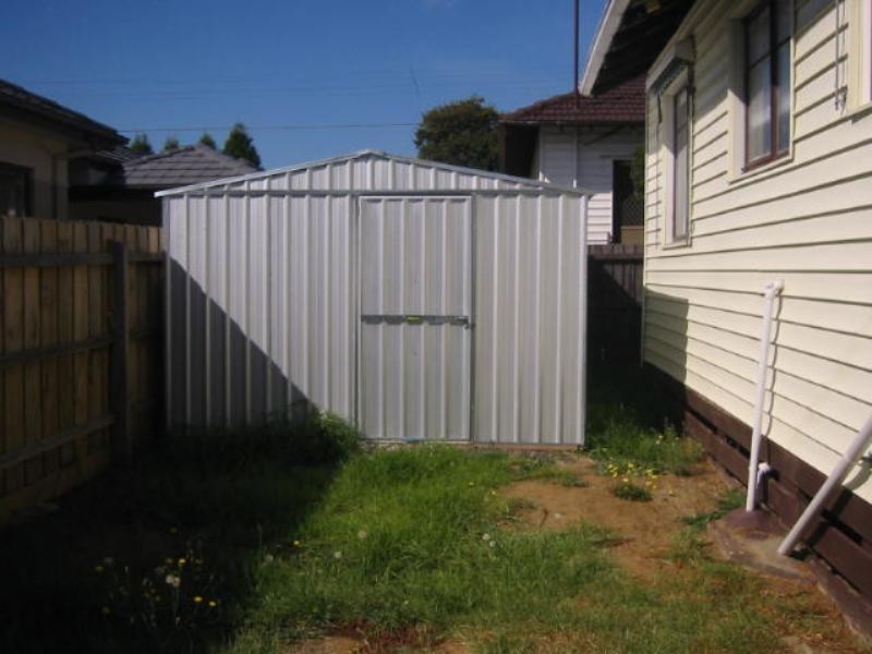 4 Swanston Street, Heidelberg Heights VIC 3081