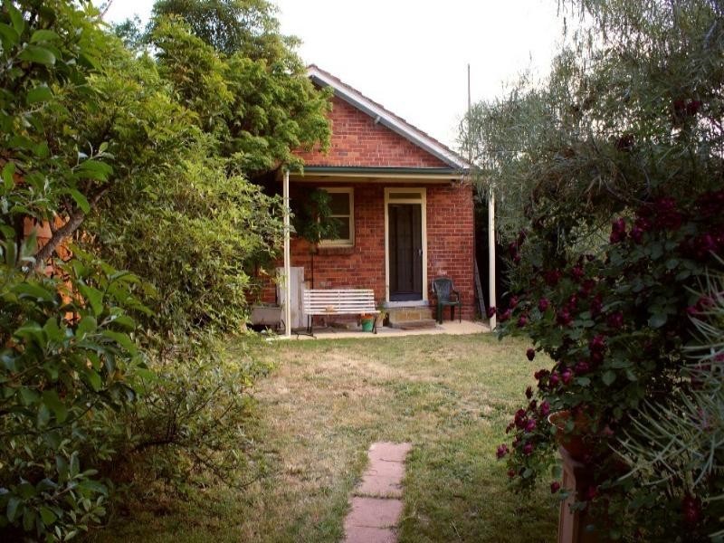 26 Carbeena Street, Heidelberg West VIC 3081