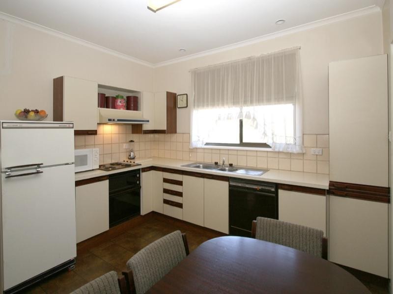 11 Timor Parade, Heidelberg West VIC 3081