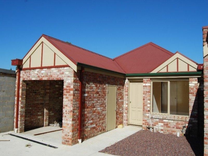 1/35 Waiora Road, Heidelberg Heights VIC 3081