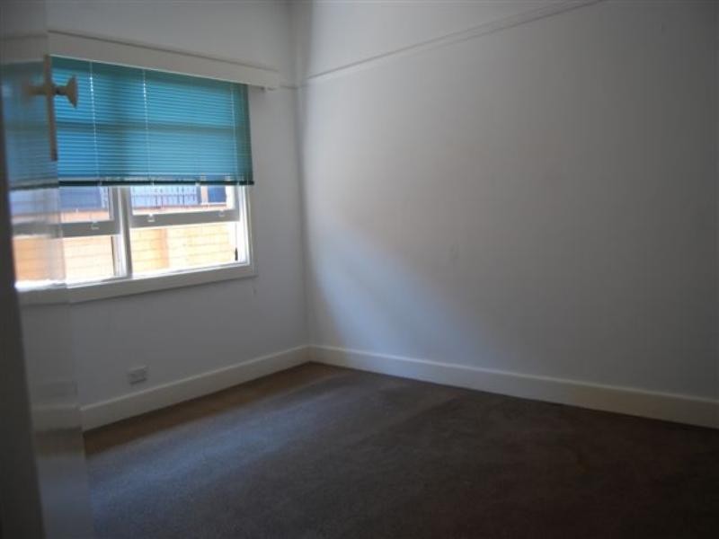 6 Porter Road, Heidelberg Heights VIC 3081