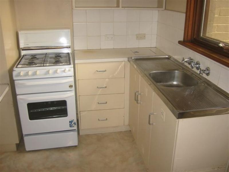 2/19 Graham Road, Viewbank VIC 3084