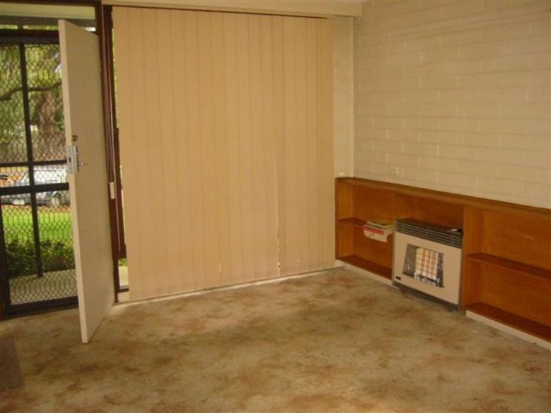 2/19 Graham Road, Viewbank VIC 3084