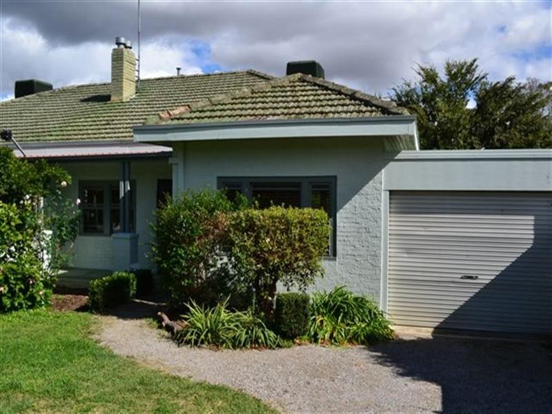 1/45-47 Hopetoun Grove, Eaglemont VIC 3084