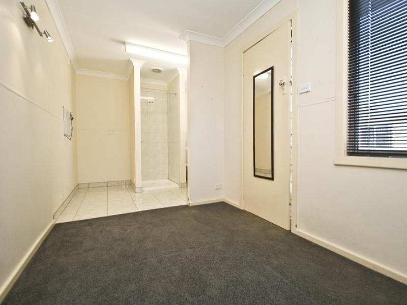 33 Collins Street, Heidelberg Heights VIC 3081