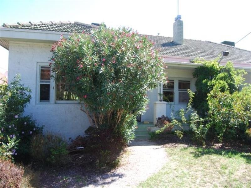 2/45-47 Hopetoun Grove, Eaglemont VIC 3084