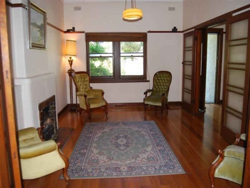 2/45-47 Hopetoun Grove, Eaglemont VIC 3084