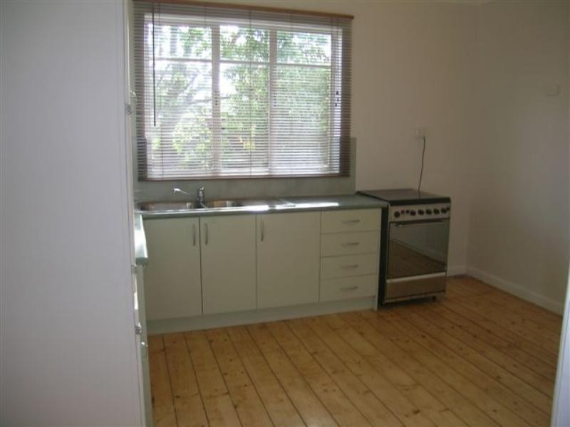 58 Southern Road, Heidelberg Heights VIC 3081