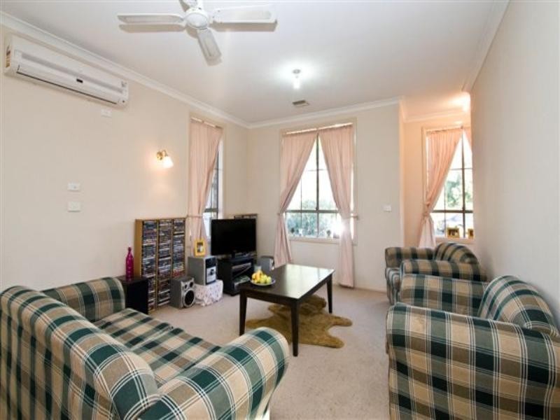 1/6 Daphne Crescent, Bellfield VIC 3081