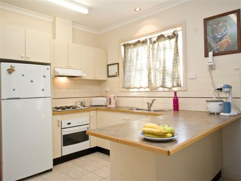 1/6 Daphne Crescent, Bellfield VIC 3081