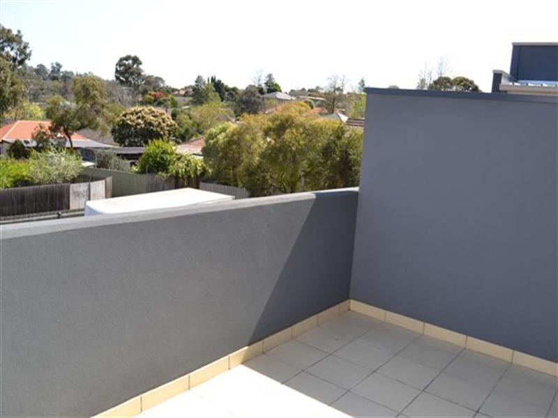 6/8 Station Road, Rosanna VIC 3084