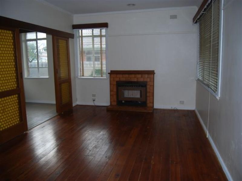 14 Ashe Crescent, Bellfield VIC 3081