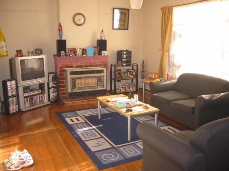 42 Alamein Road, Heidelberg West VIC 3081