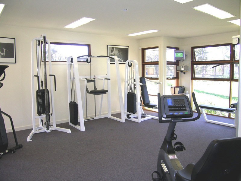 10 Lookout Rise, Macleod VIC 3085