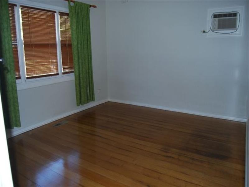 35 Waiora Road, Heidelberg Heights VIC 3081