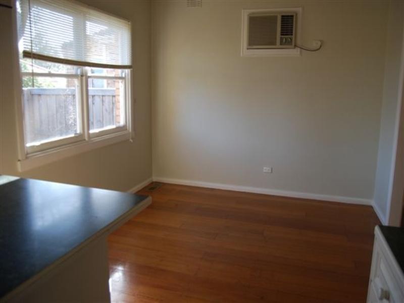 35 Waiora Road, Heidelberg Heights VIC 3081